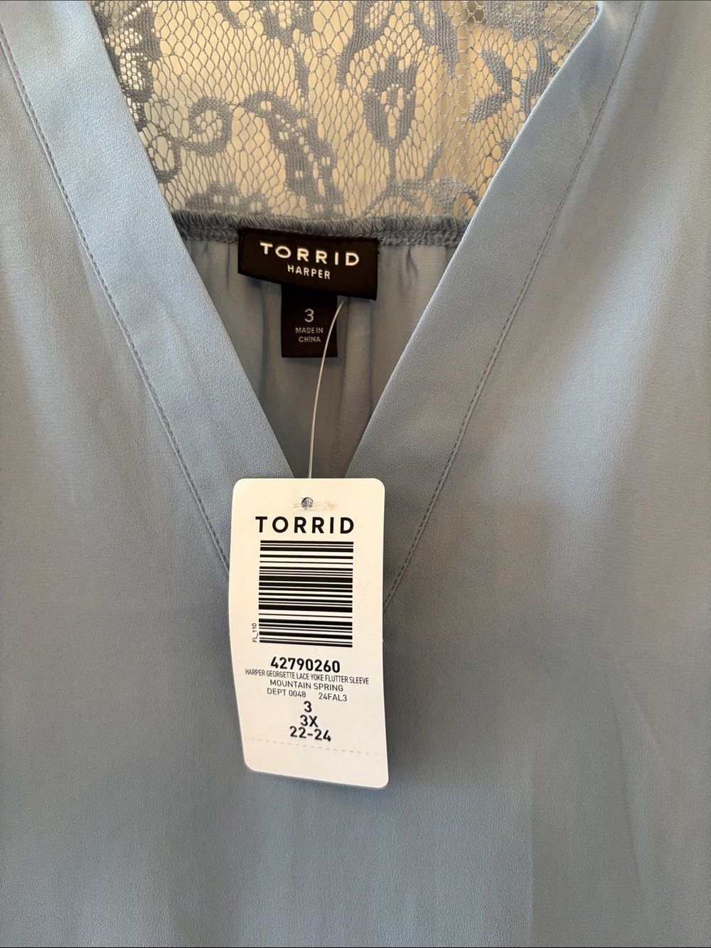 NWT Torrid Harper Lace Yoke Flutter Sleeve Blouse 3x 22/24 - Picture 2 of 5